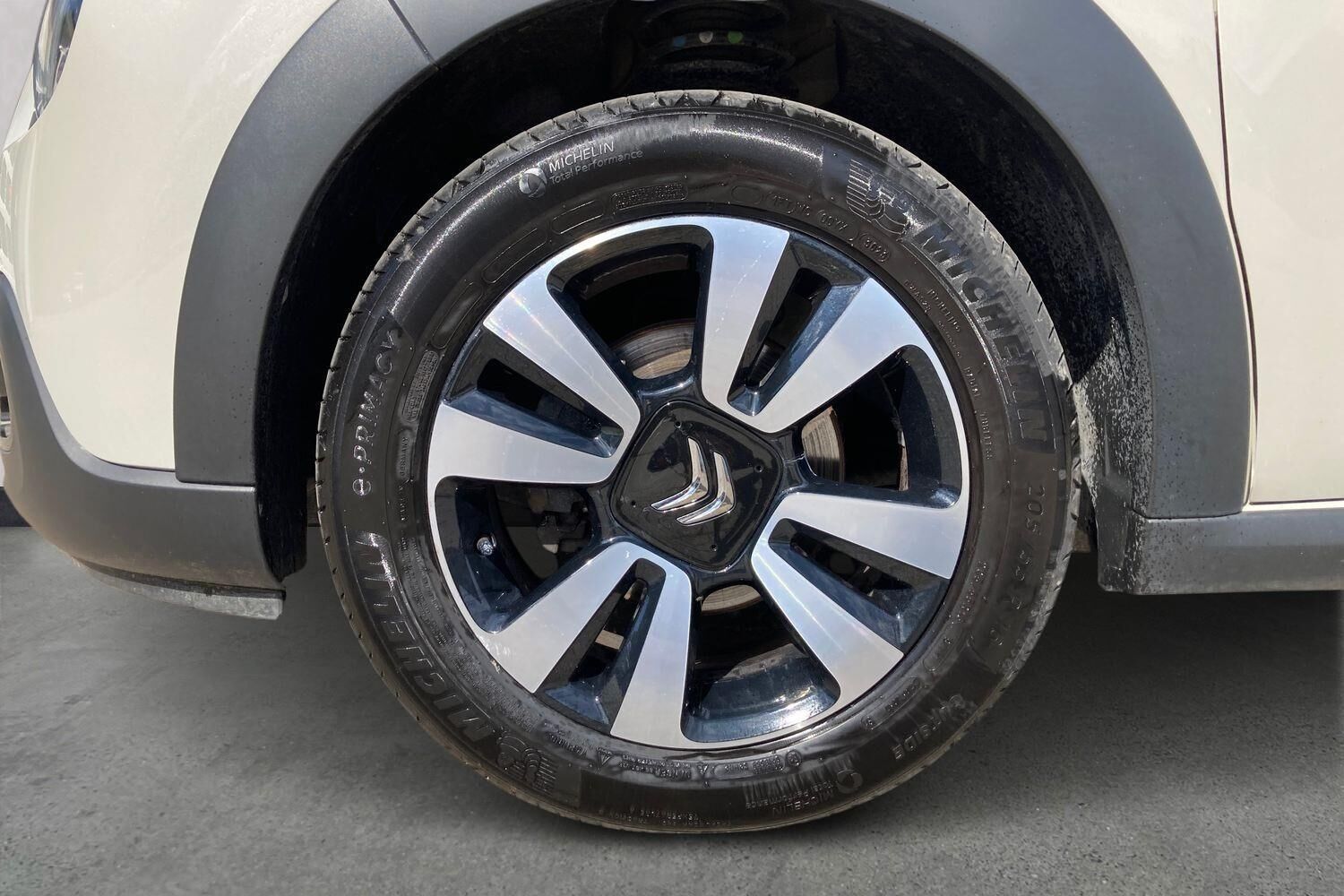 Billede af Citroën C3 1,2 PureTech Attraction 83HK 5d