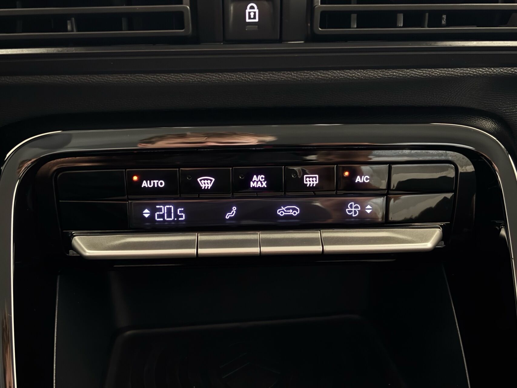 Billede af Citroën e-C3 EL Max 113HK 5d Aut.