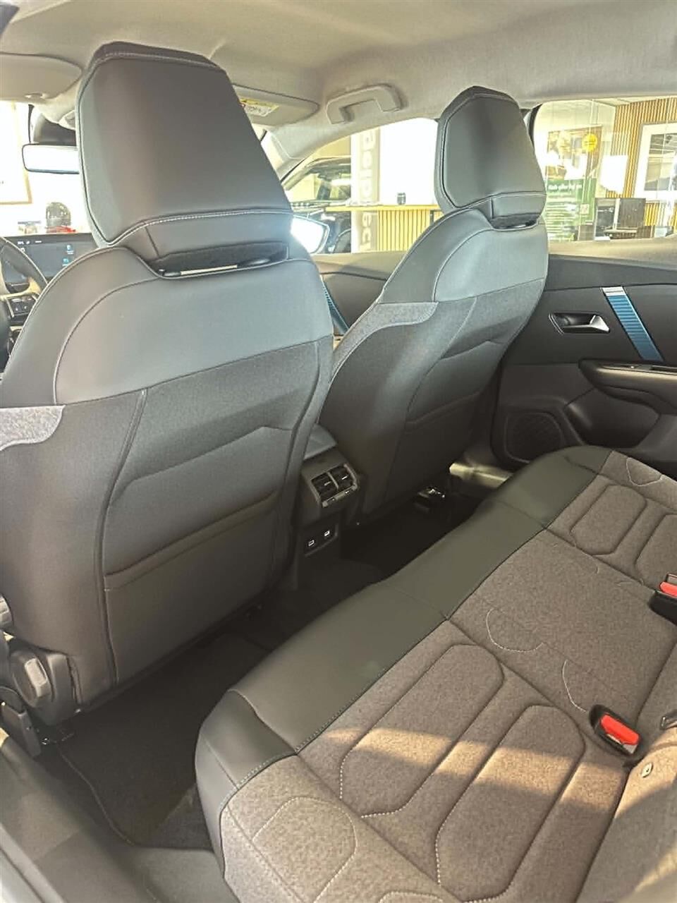 Billede af Citroën e-C4 EL Feel 136HK 5d Aut.