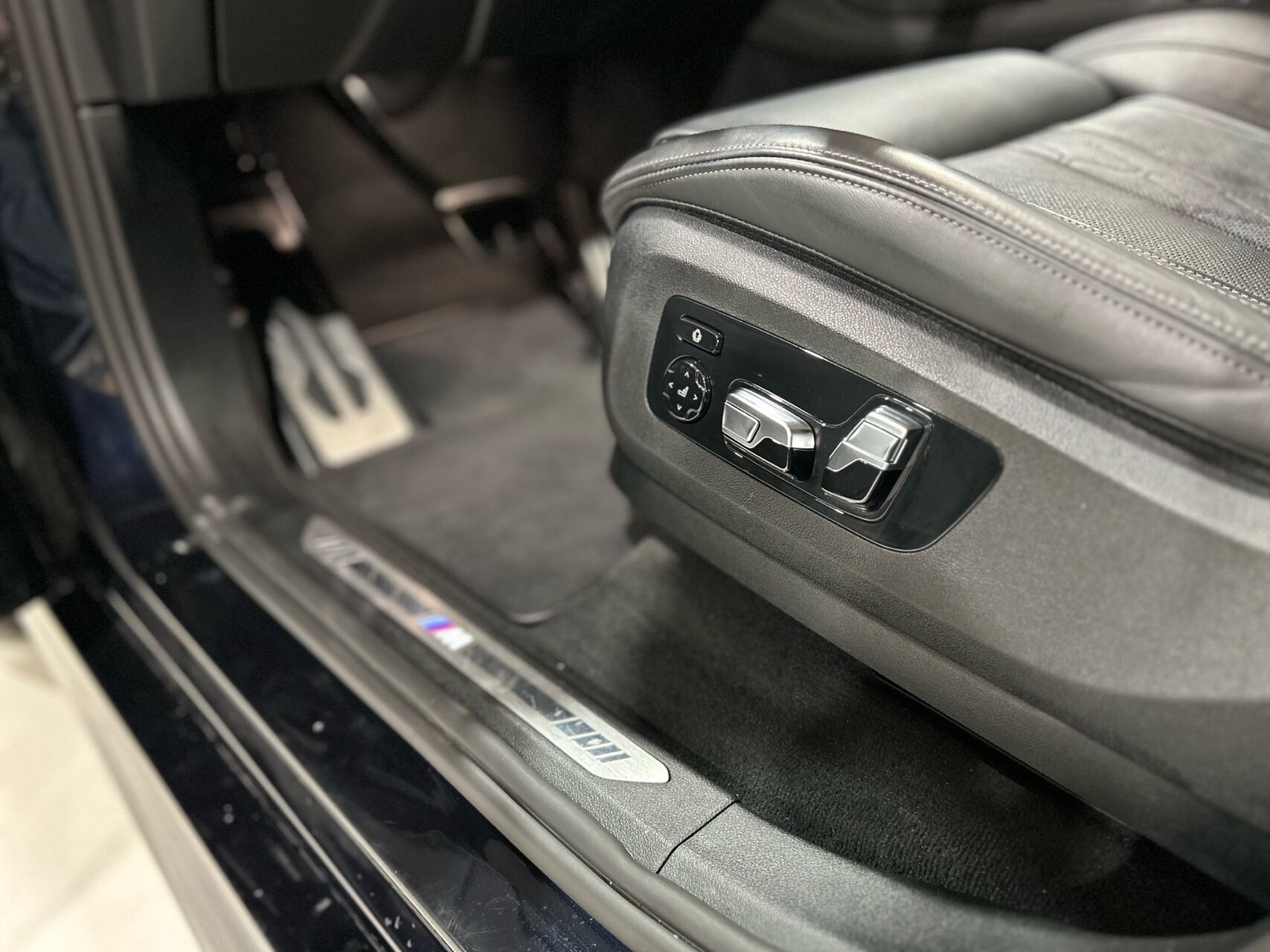 Billede af BMW X5 45e 3,0 Plugin-hybrid M-Sport XDrive Steptronic 394HK 5d 8g Aut.