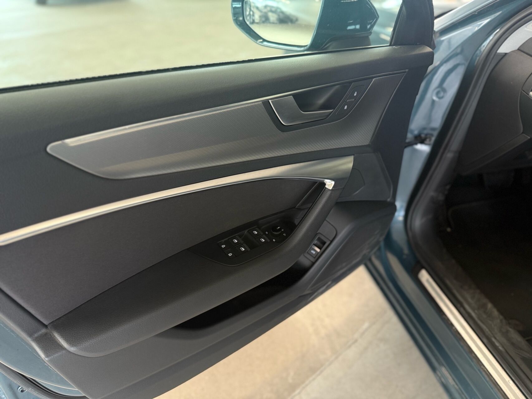 Billede af Audi A6 Avant 2,0 40 TDI  Mild hybrid Sport Prestige S Tronic 204HK Stc 7g Aut.
