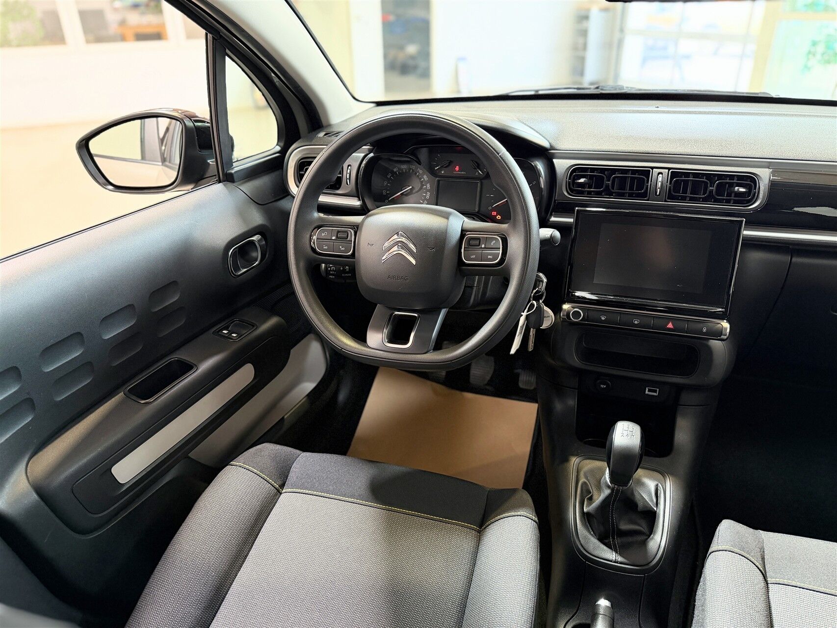 Billede af Citroën C3 1,2 PureTech Iconic 83HK 5d