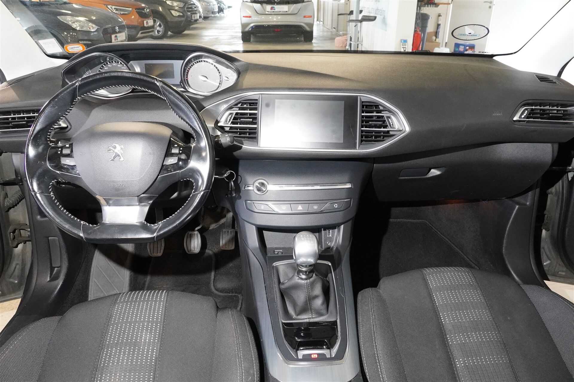 Billede af Peugeot 308 1,6 BlueHDi Allure 120HK 5d