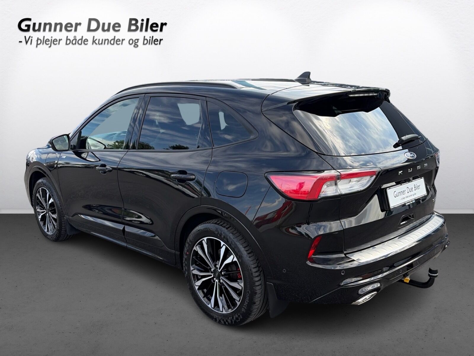 Billede af Ford Kuga 2,5 Plugin-hybrid ST-Line X CVT 225HK 5d Trinl. Gear