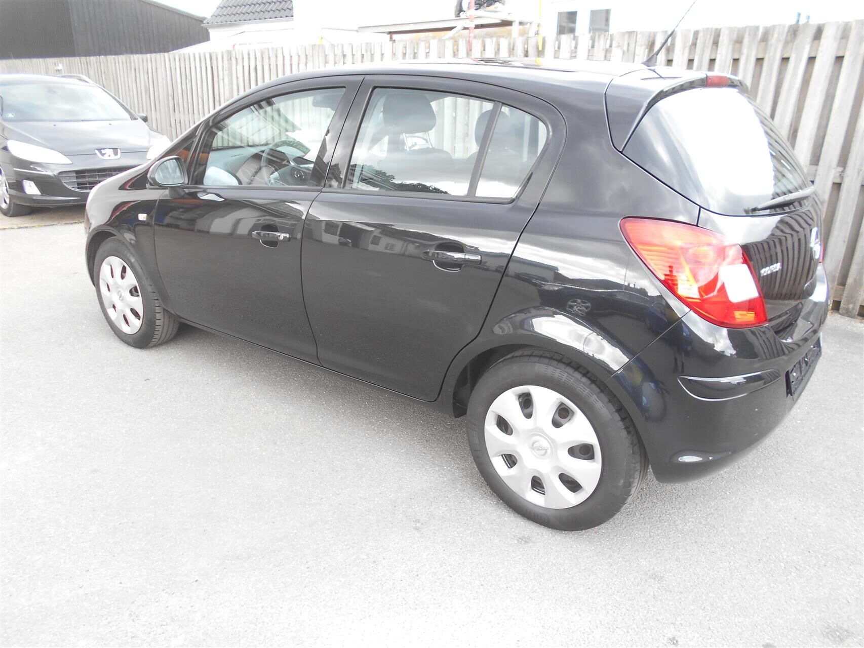 Billede af Opel Corsa 1,2 Twinport Enjoy 85HK 5d