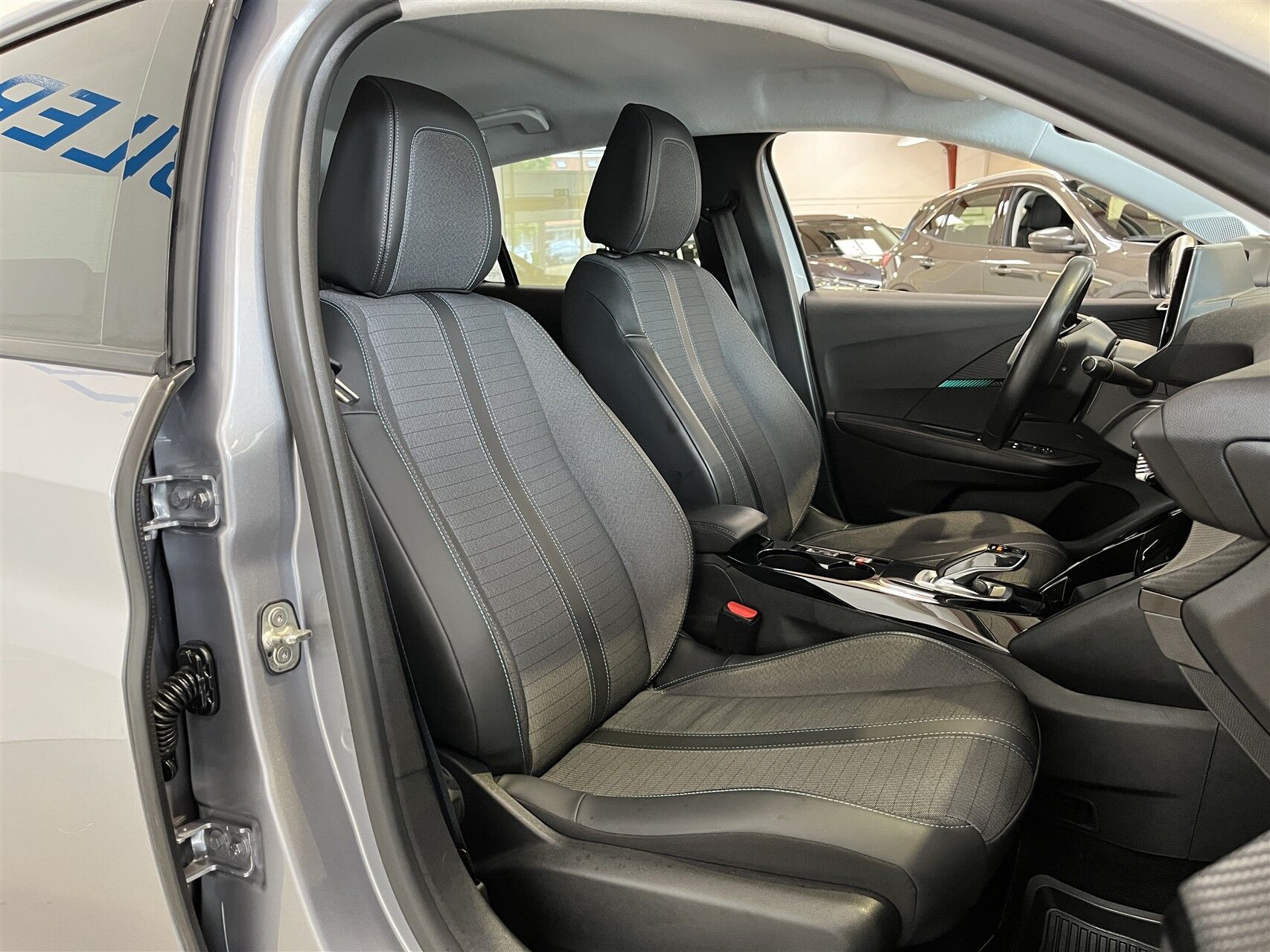 Billede af Peugeot e-208 EL Allure 136HK 5d Aut.