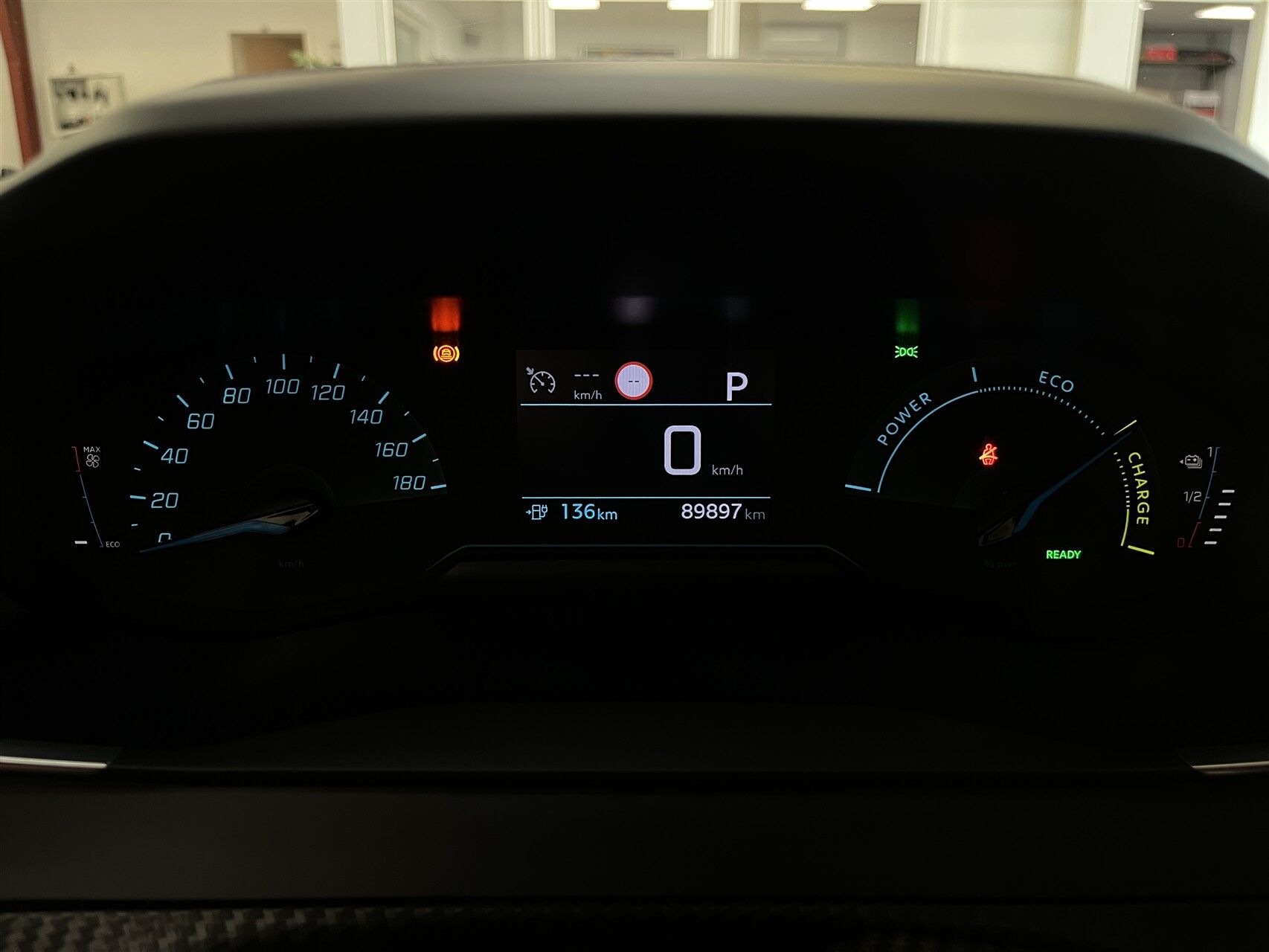 Billede af Peugeot e-208 EL Allure 136HK 5d Aut.