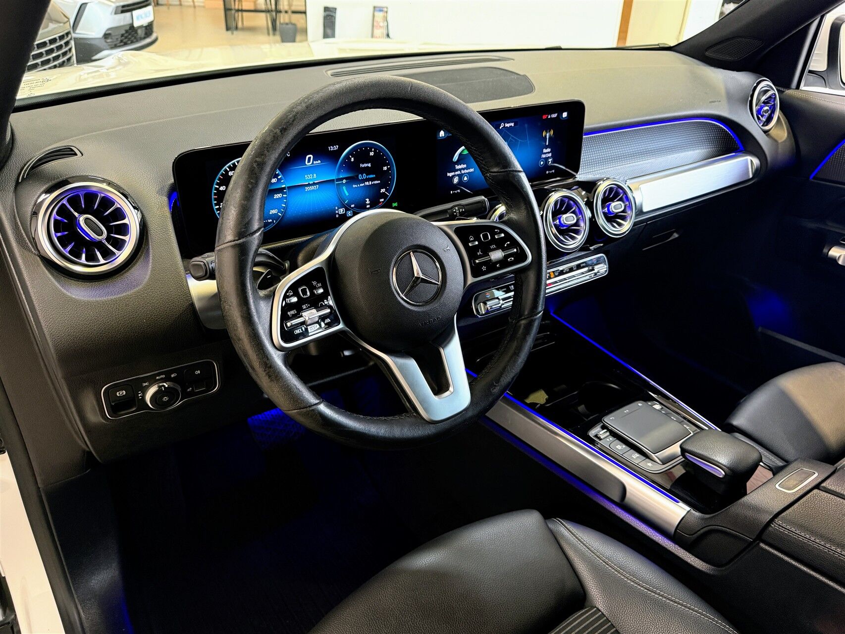 Billede af Mercedes-Benz GLB200 d 2,0 CDI Business 8G-DCT 150HK 5d 8g Aut.