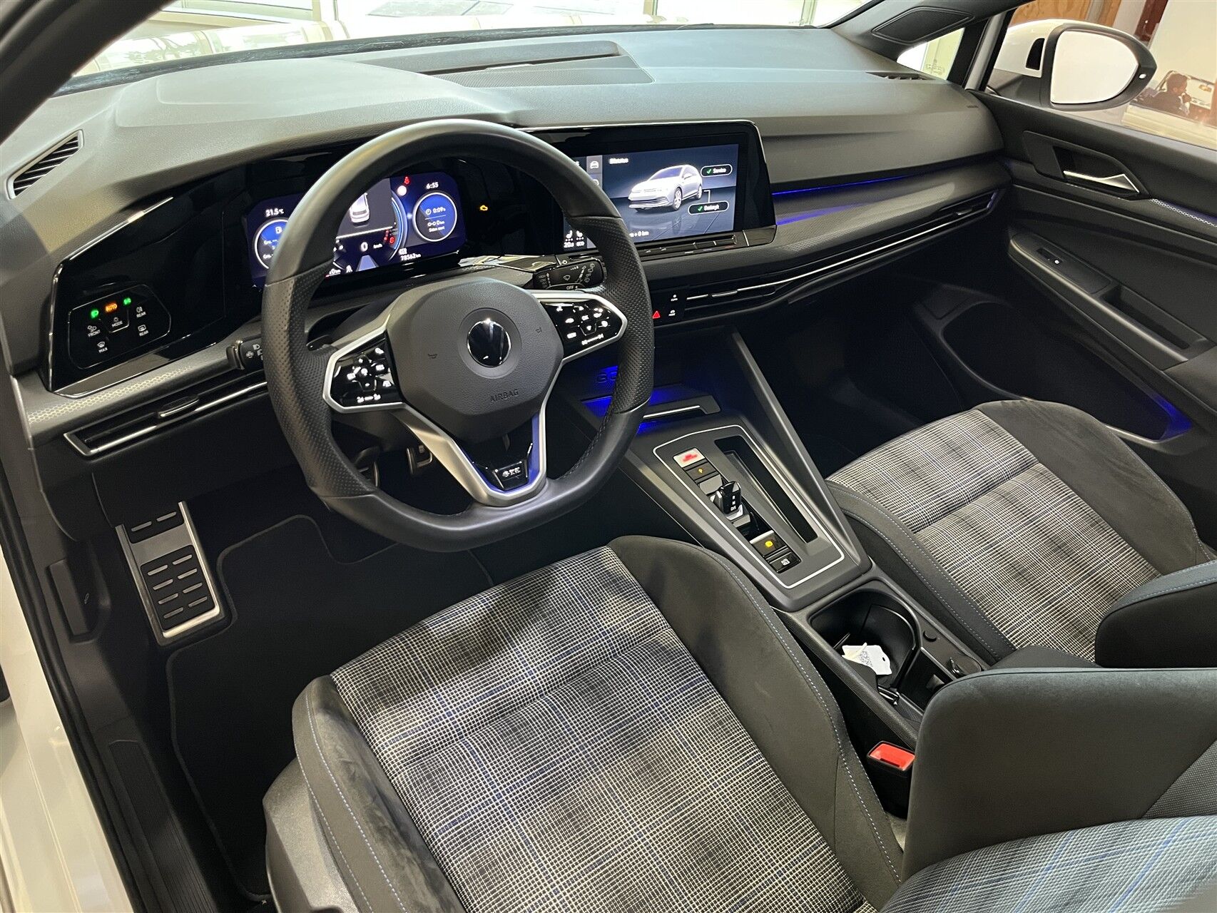 Billede af VW Golf 1,4 TSI  Plugin-hybrid GTE DSG 245HK 5d 6g Aut.