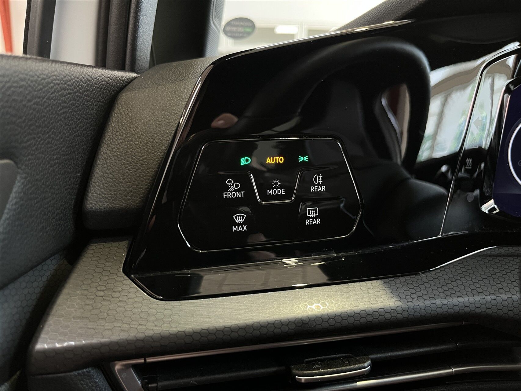 Billede af VW Golf 1,4 TSI  Plugin-hybrid GTE DSG 245HK 5d 6g Aut.