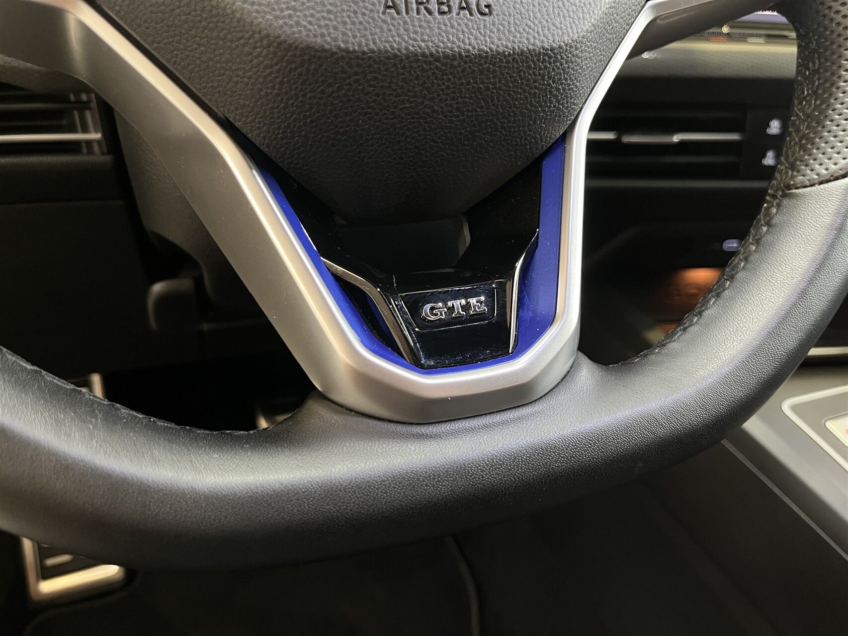 Billede af VW Golf 1,4 TSI  Plugin-hybrid GTE DSG 245HK 5d 6g Aut.