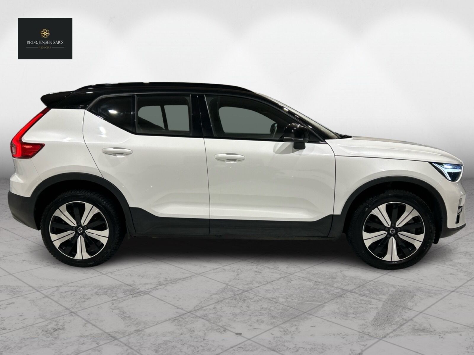 Billede af Volvo XC40 P6 Recharge Core 231HK 5d Aut.