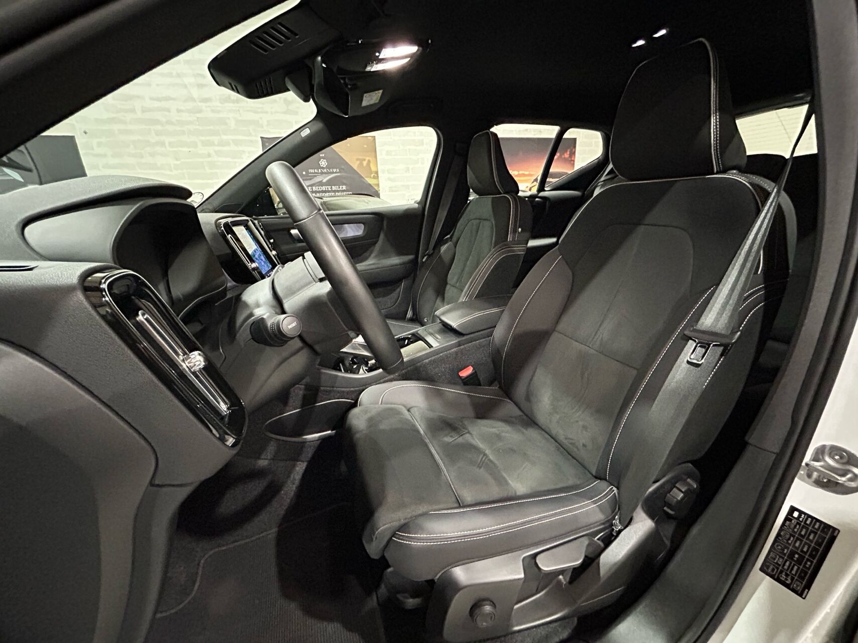 Billede af Volvo XC40 P6 Recharge Core 231HK 5d Aut.