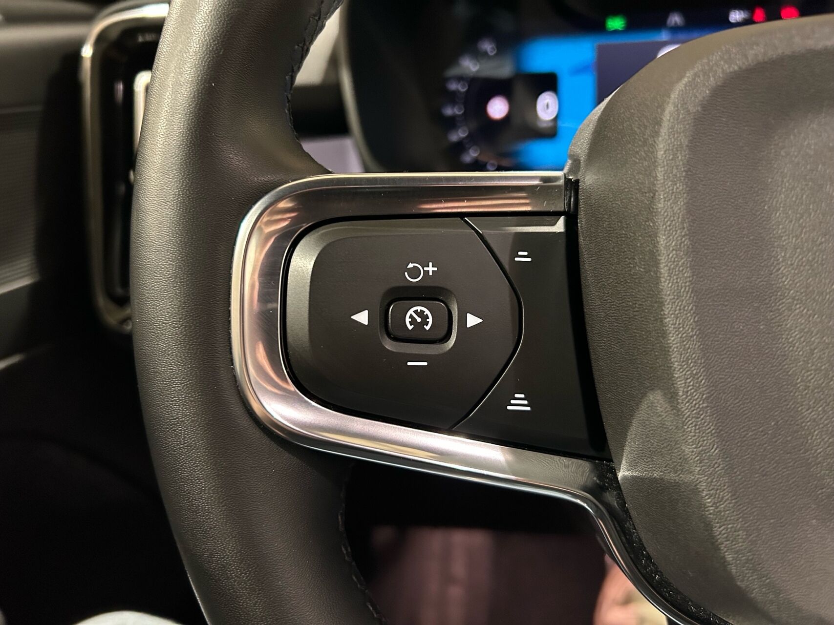 Billede af Volvo XC40 P6 Recharge Core 231HK 5d Aut.