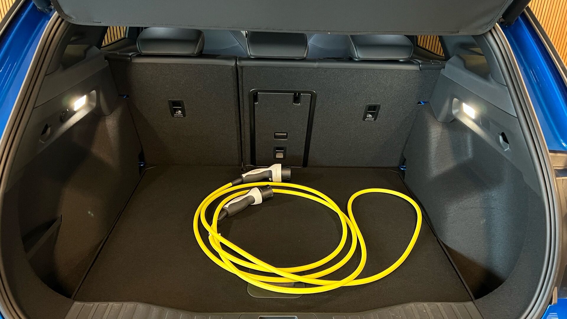 Billede af Ford Explorer EL UR Select RWD 286HK 5d Aut.