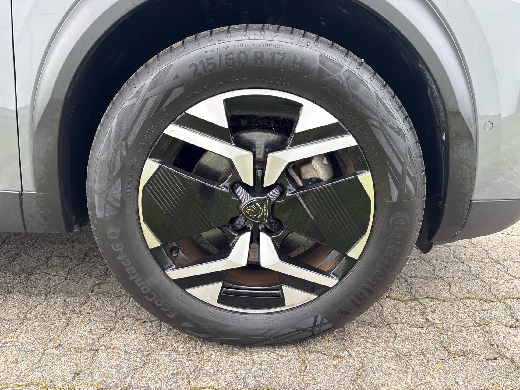 Billede af Peugeot e-2008 EL GT 156HK 5d Aut.