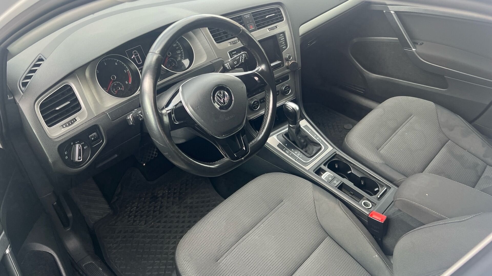 Billede af VW Golf Variant 2,0 TDI BMT Comfortline DSG 150HK Stc 6g Aut.
