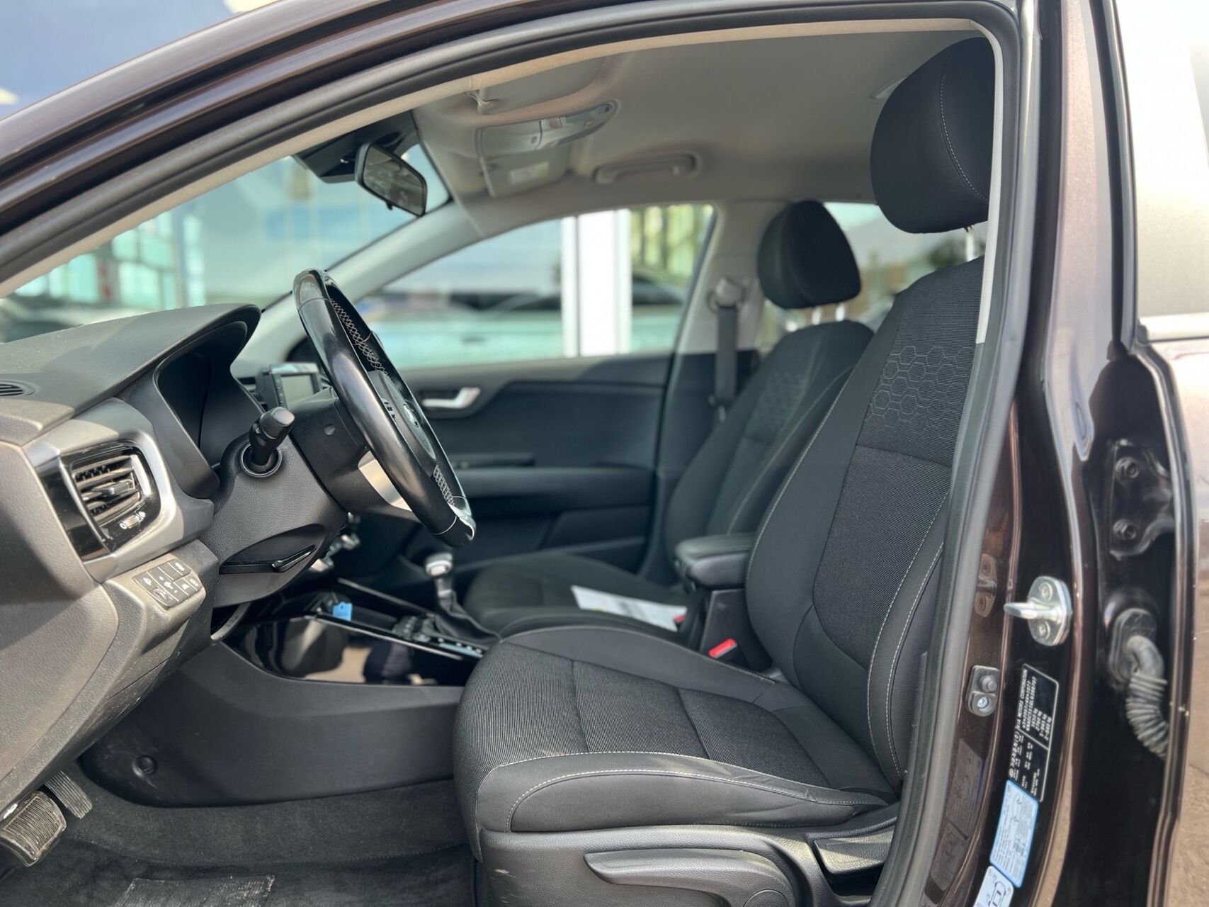 Billede af Kia Rio 1,0 T-GDI Vision DCT 120HK 5d 7g Aut.