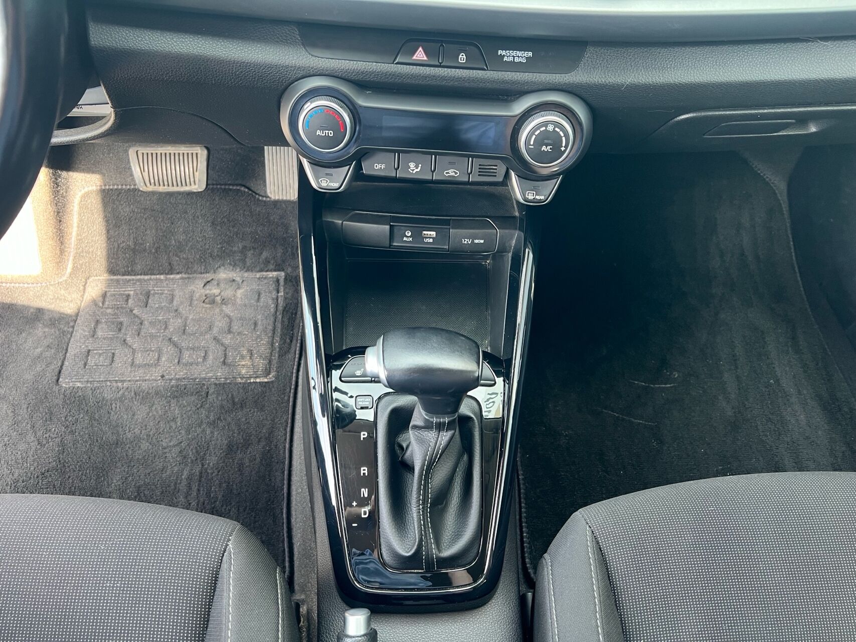 Billede af Kia Rio 1,0 T-GDI Vision DCT 120HK 5d 7g Aut.