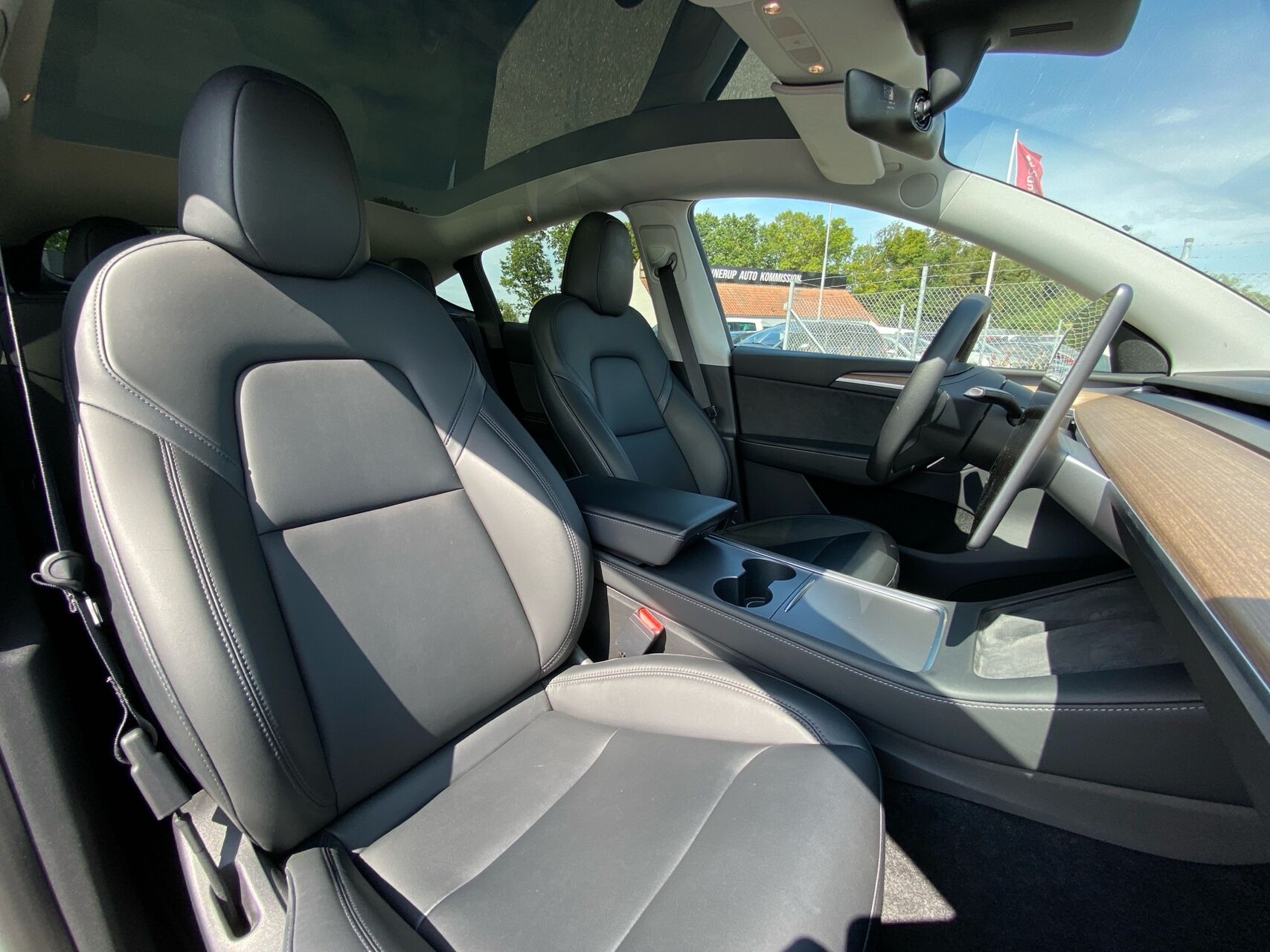 Billede af Tesla Model Y EL Long Range AWD 514HK 5d Aut.