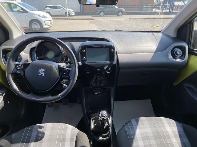 Billede af Peugeot 108 1,0 e-Vti Allure+ 72HK 5d