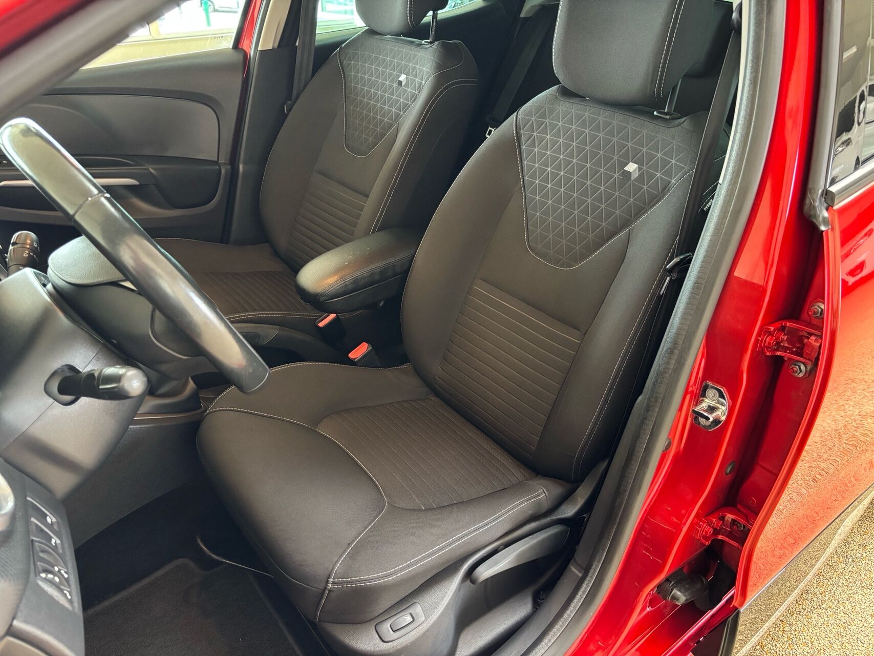 Billede af Renault Clio 1,5 DCI Limited 75HK 5d