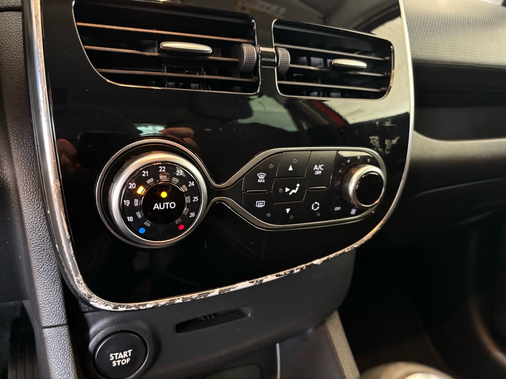 Billede af Renault Clio 1,5 DCI Limited 75HK 5d