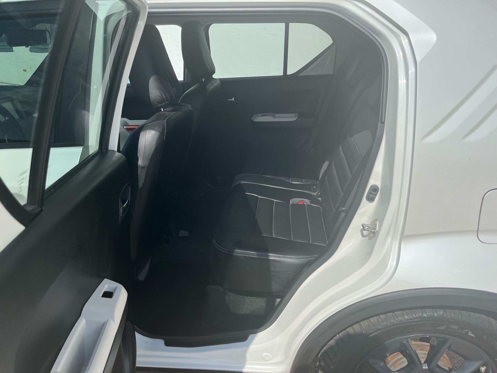 Billede af Suzuki Ignis 1,2 Dualjet 16V GLX 90HK 5d