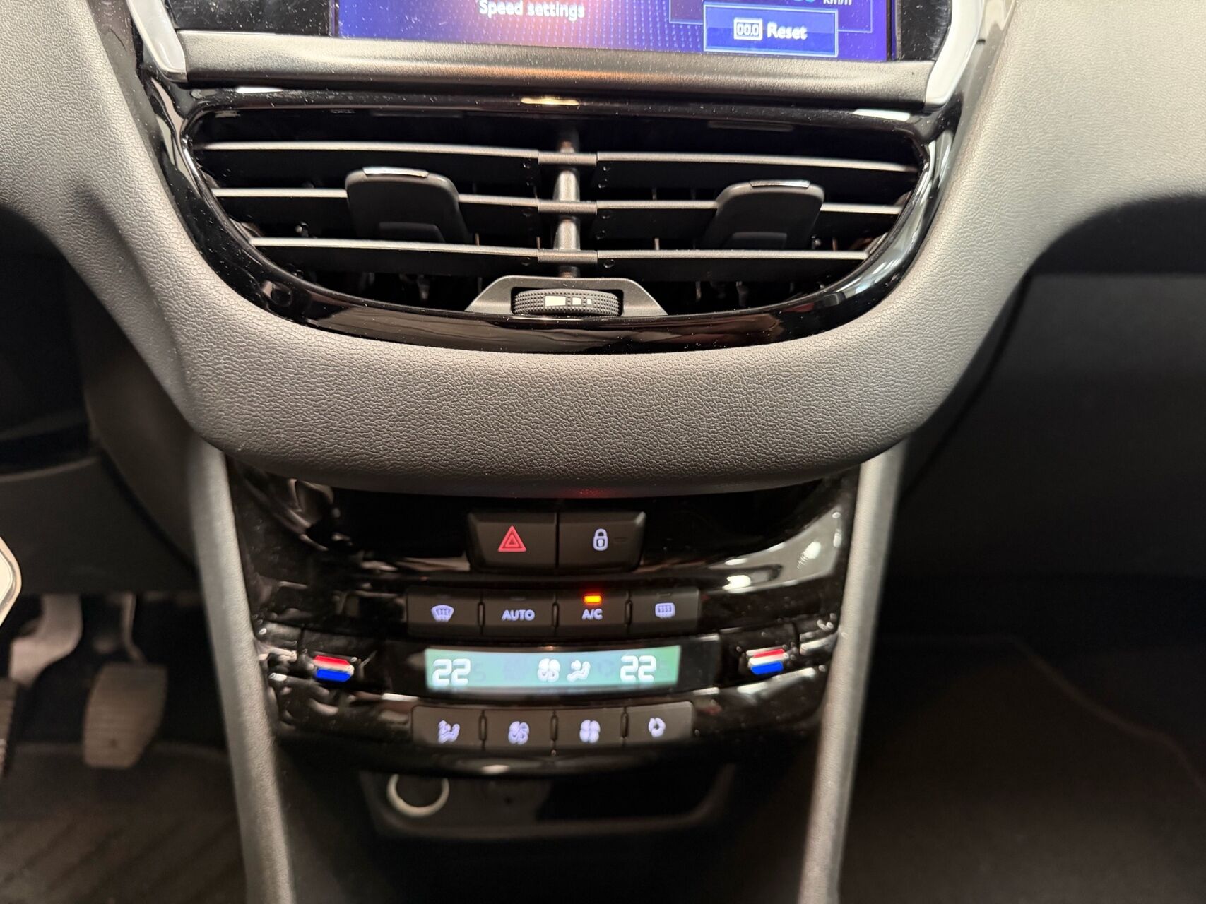 Billede af Peugeot 208 1,6 BlueHDi Active+ 100HK 5d