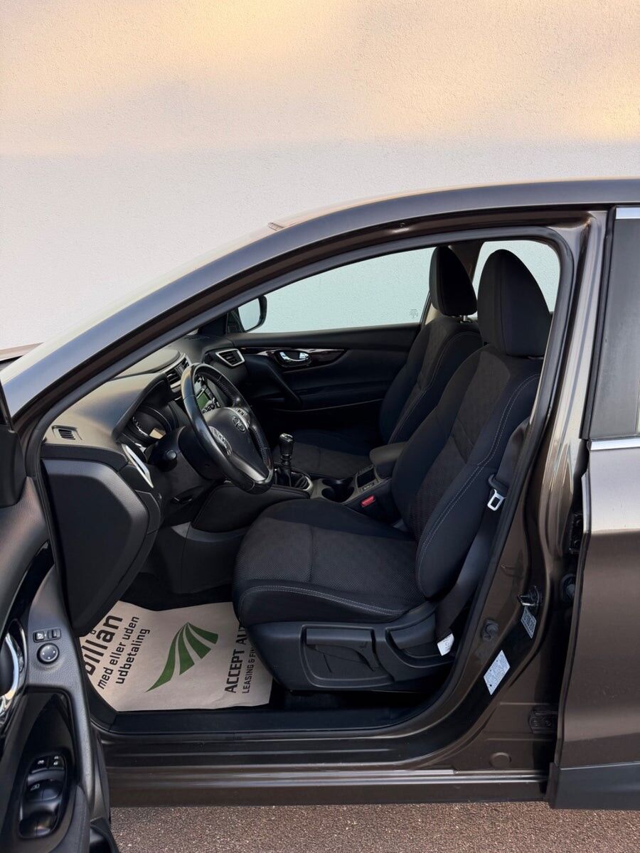Billede af Nissan Qashqai 1,2 Dig-T Acenta 4x2 115HK 5d 6g