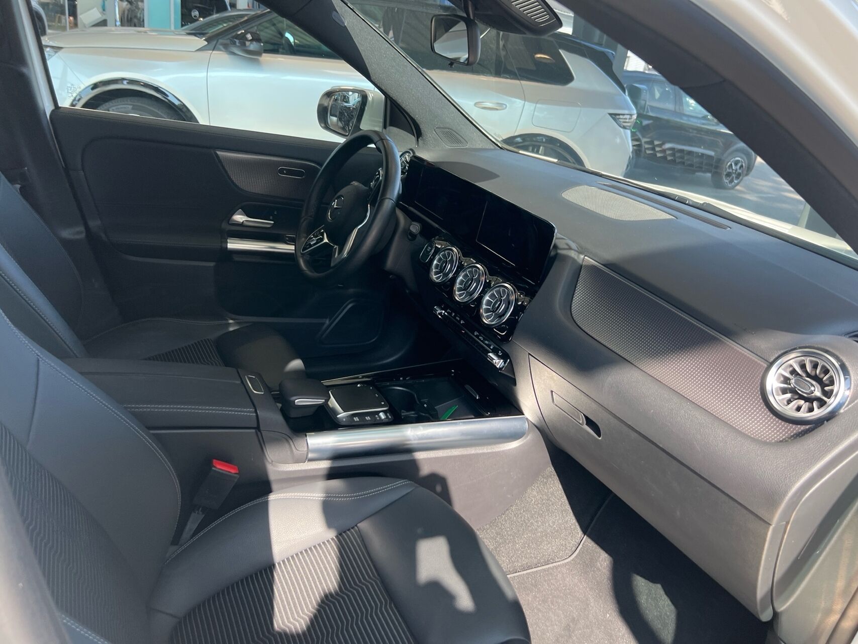 Billede af Mercedes-Benz EQA 250+ EL 190HK 5d Aut.