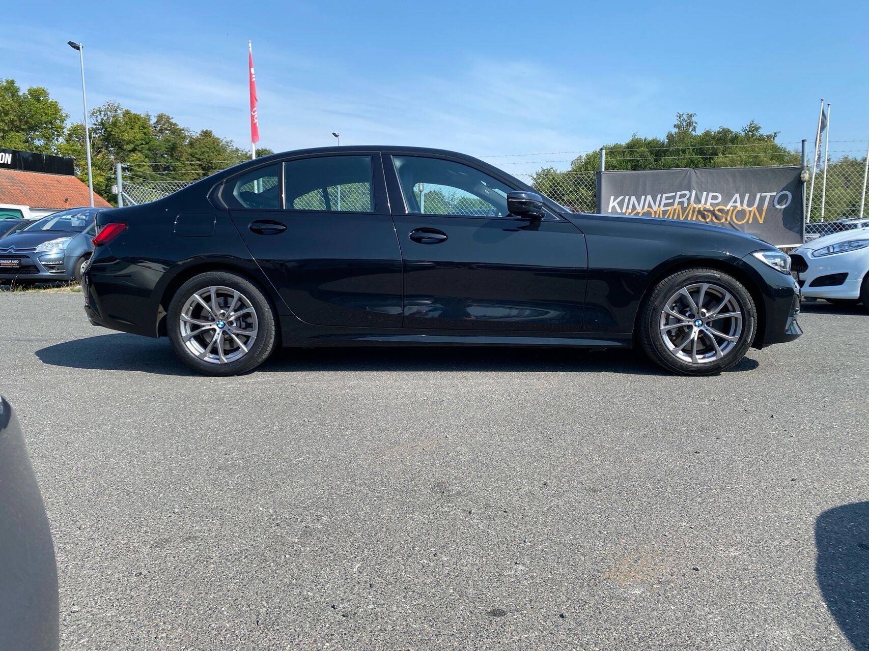 Billede af BMW 330i 2,0 Sport Line 258HK 8g Aut.