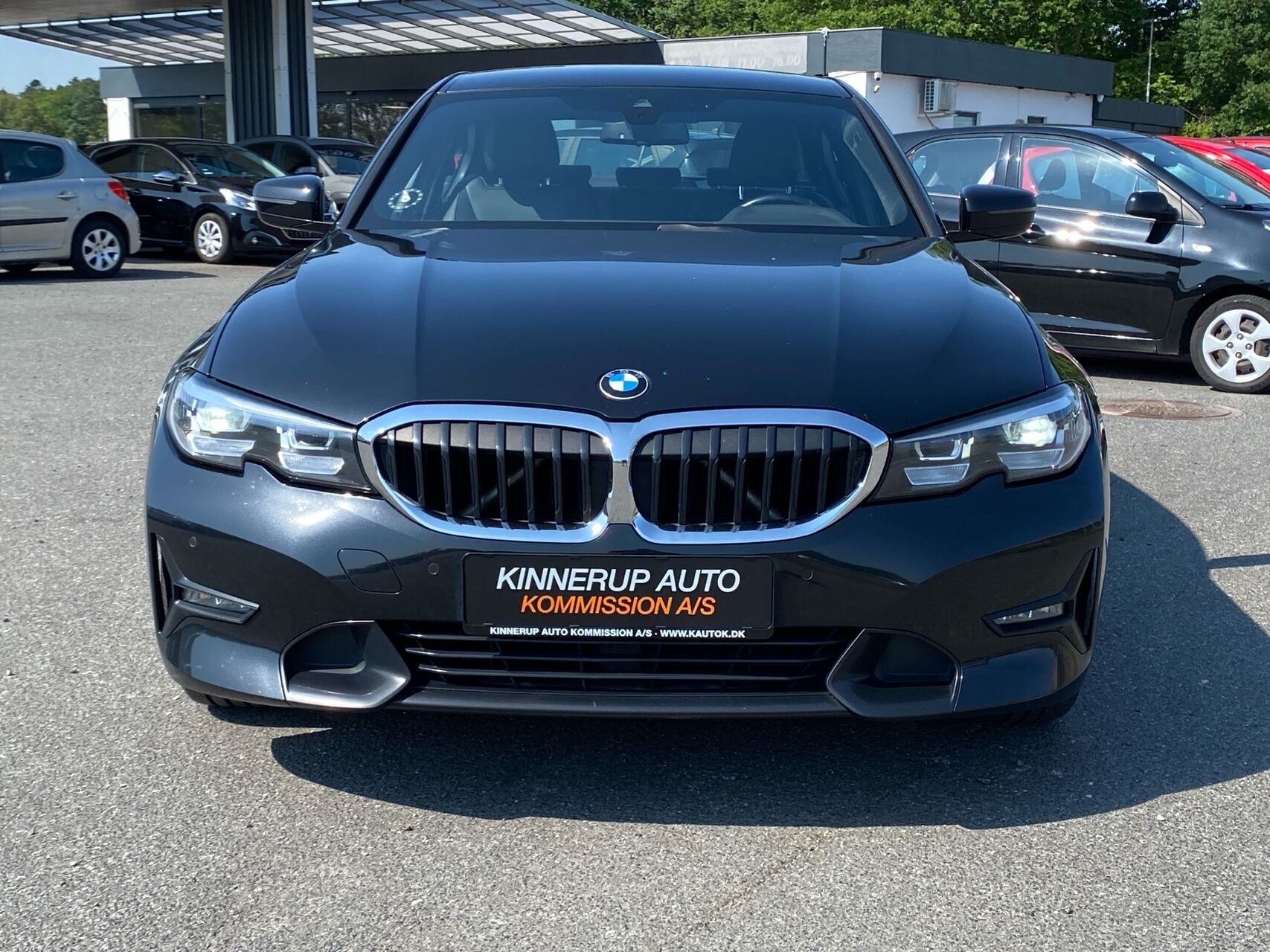Billede af BMW 330i 2,0 Sport Line 258HK 8g Aut.