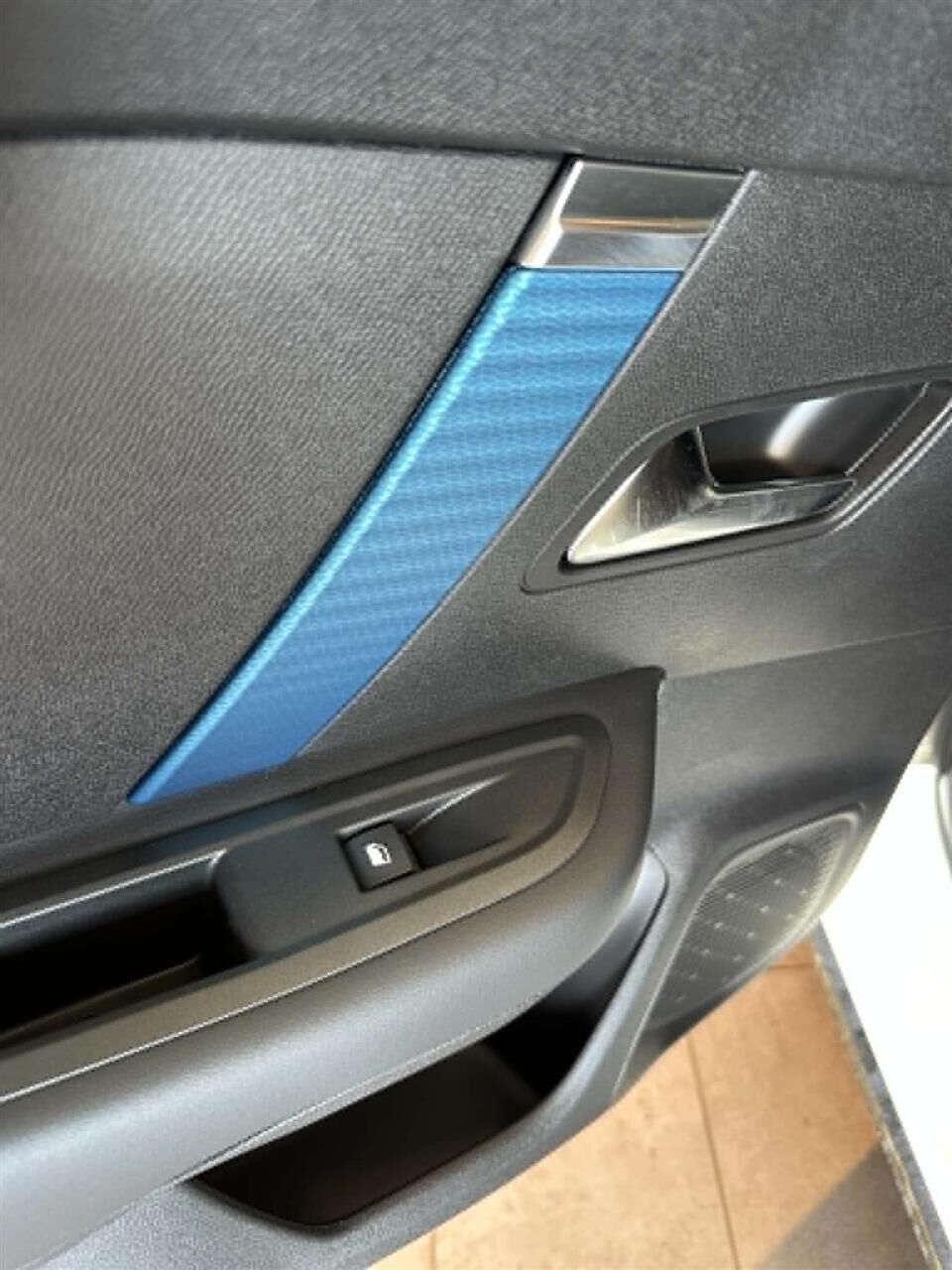 Billede af Citroën e-C4 EL Feel 136HK 5d Aut.