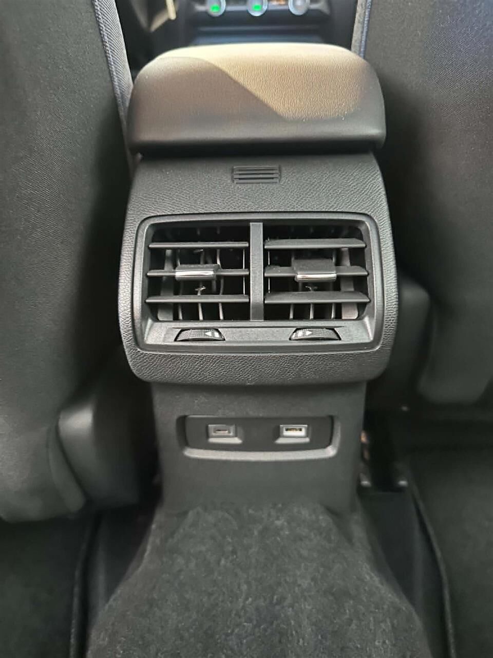 Billede af Citroën e-C4 EL Feel 136HK 5d Aut.