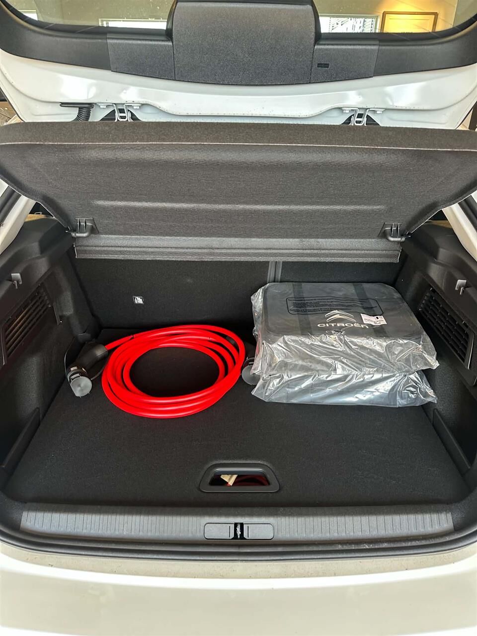 Billede af Citroën e-C4 EL Feel 136HK 5d Aut.