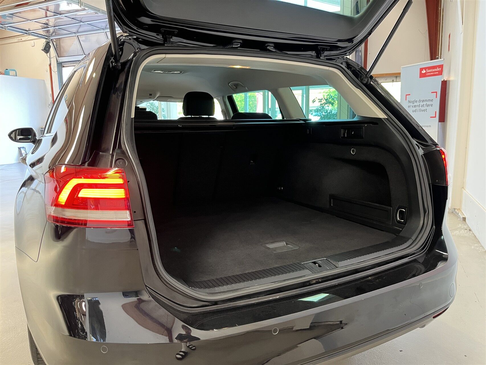 Billede af VW Passat Variant 1,4 TSI BMT ACT Comfortline Premium DSG 150HK Stc 7g Aut.