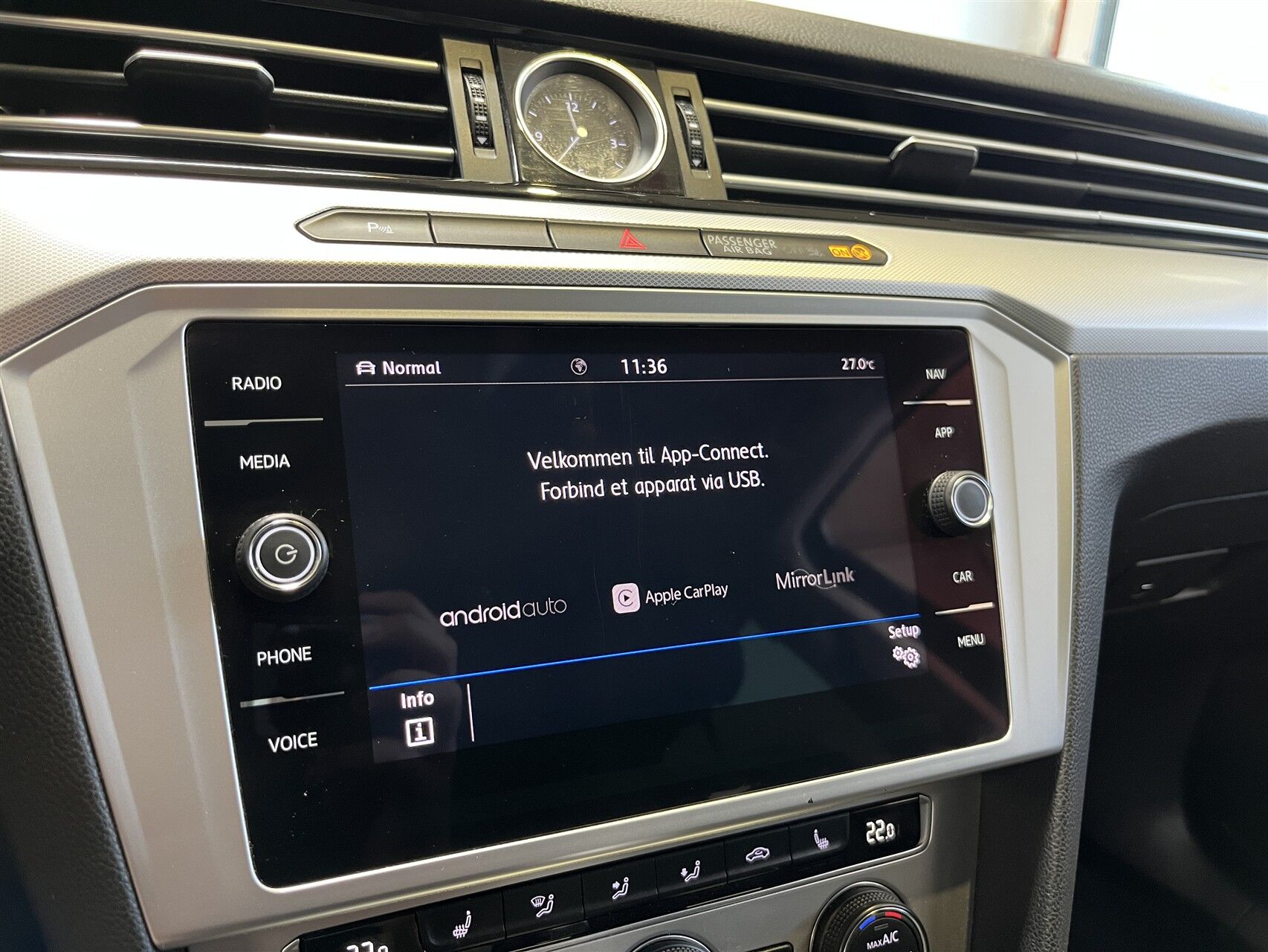 Billede af VW Passat Variant 1,4 TSI BMT ACT Comfortline Premium DSG 150HK Stc 7g Aut.