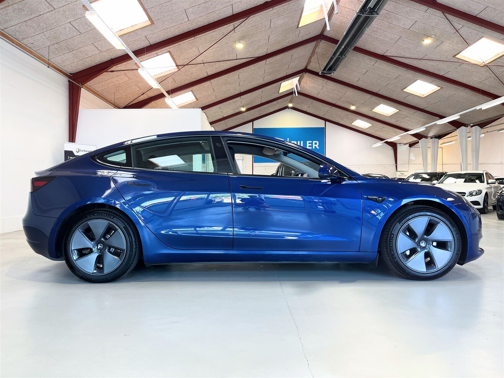 Billede af Tesla Model 3 EL Standard Range Plus 325HK Aut.
