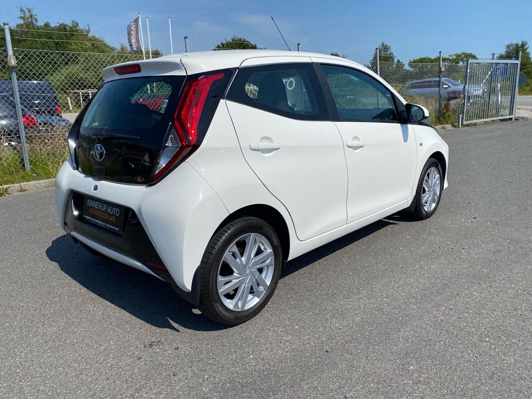 Billede af Toyota Aygo 1,0 VVT-I X-plore DAB+ 72HK 5d