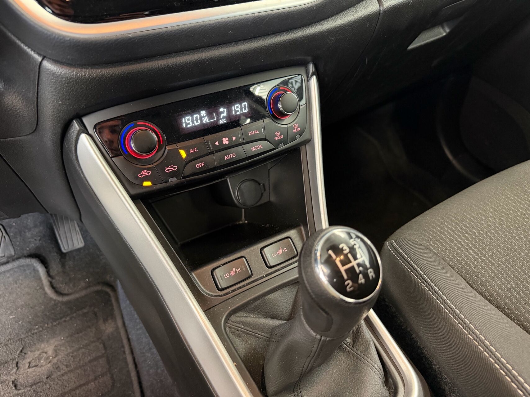 Billede af Suzuki S-Cross 1,0 Boosterjet Active 112HK 5d