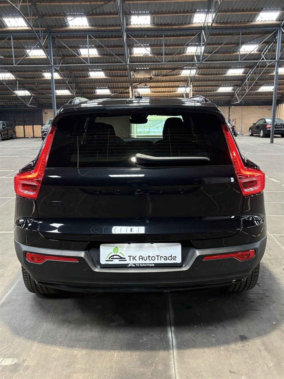 Billede af Volvo EX40 Single Motor Extended Range Black Edition 252HK 5d Aut.