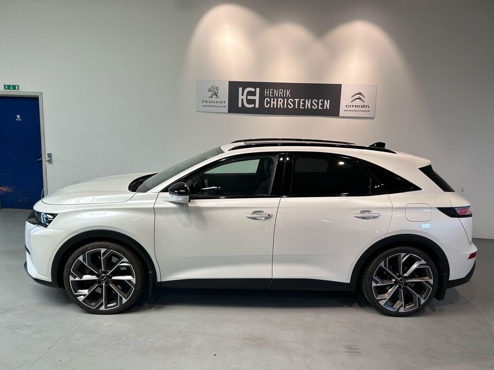 Billede af DS DS7 Crossback 1,6 E-Tense  Plugin-hybrid Rivoli AWD EAT8 360HK 5d 8g Aut.