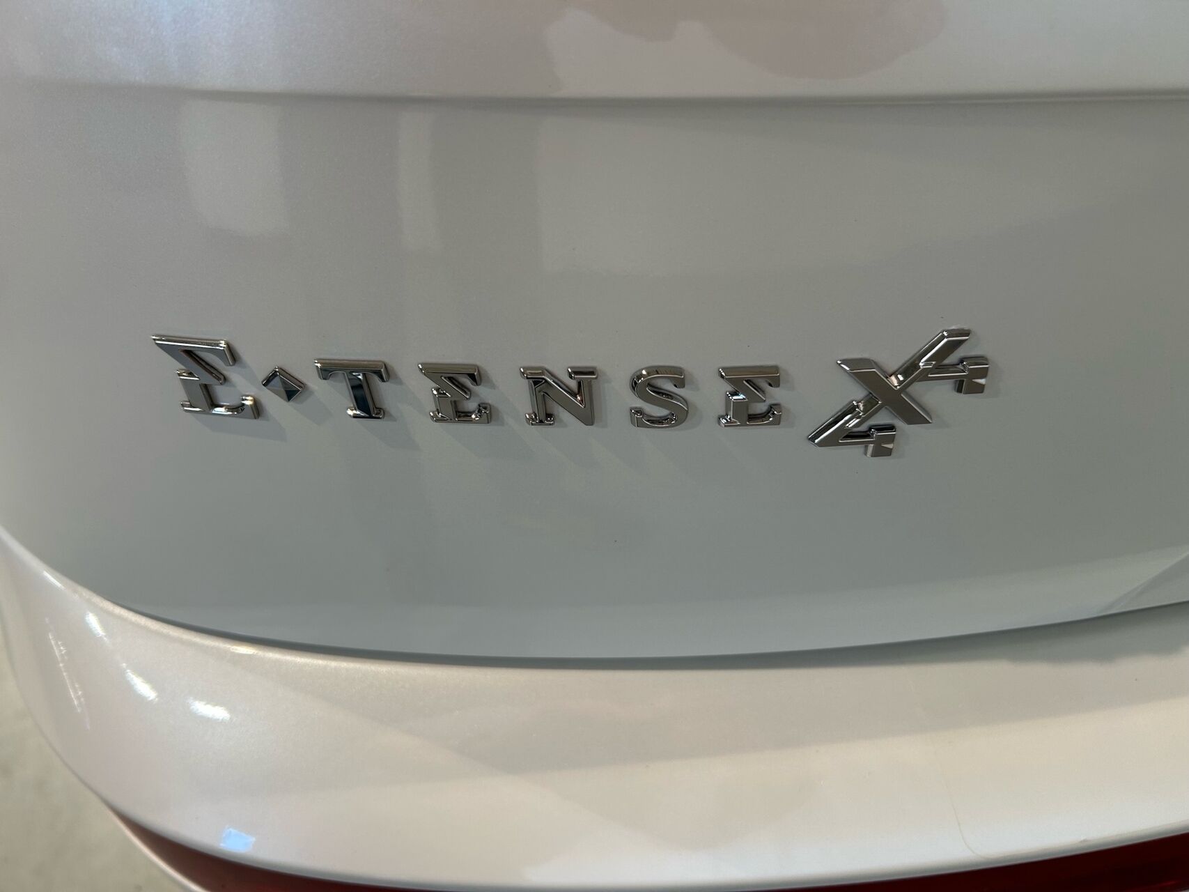 Billede af DS DS7 Crossback 1,6 E-Tense  Plugin-hybrid Rivoli AWD EAT8 360HK 5d 8g Aut.