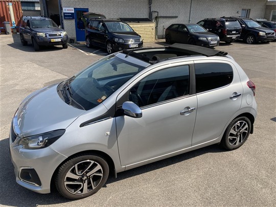 Peugeot 108 1,0 e-Vti Desire TOP! 69HK 5d