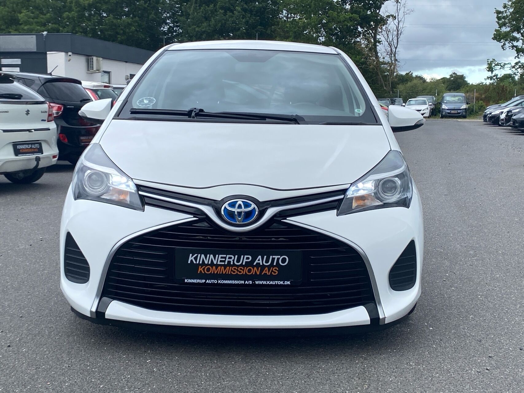 Billede af Toyota Yaris 1,5 Hybrid H2 E-CVT 100HK 5d Trinl. Gear