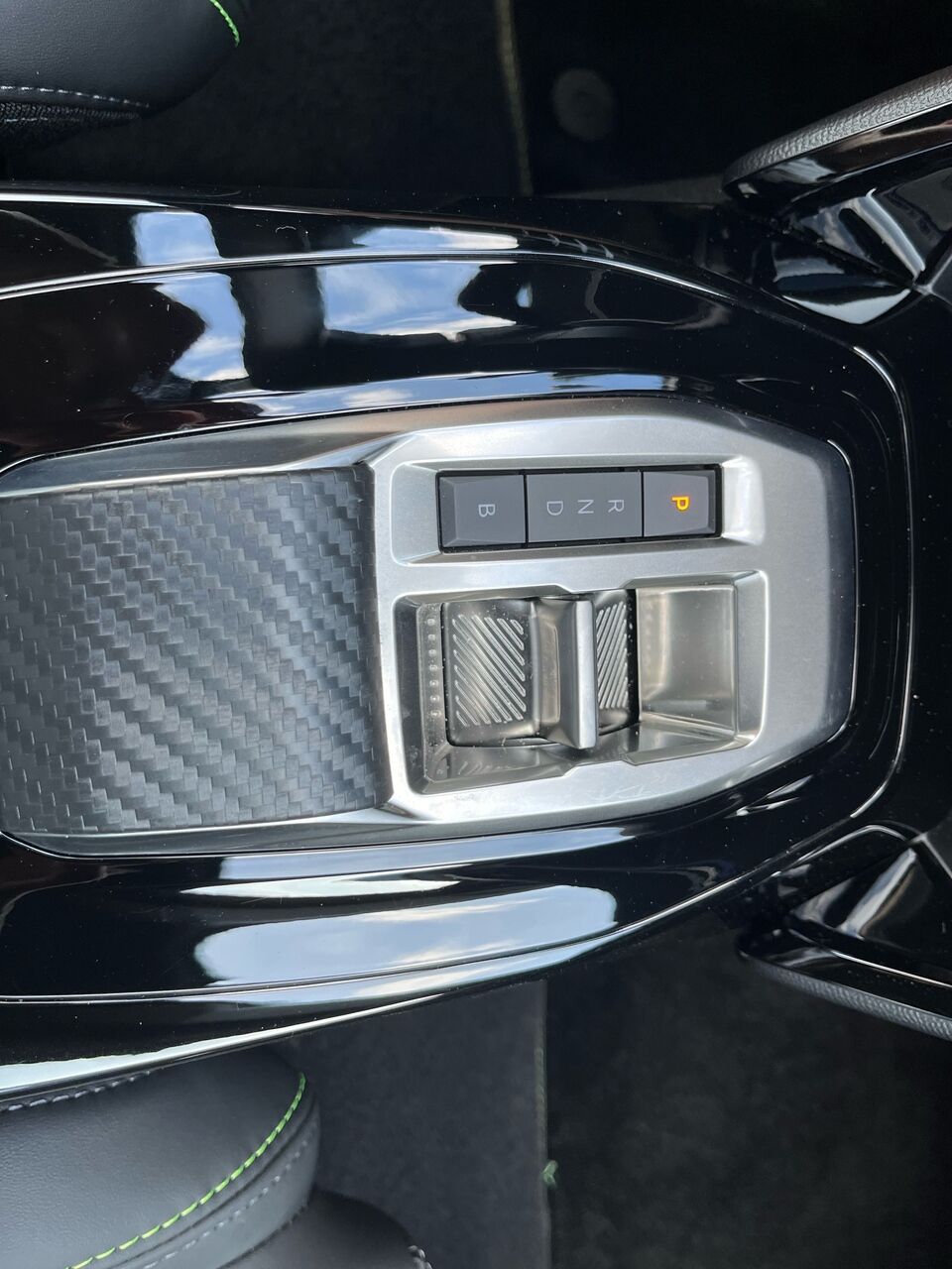 Billede af Peugeot e-2008 EL GT 156HK 5d Aut.