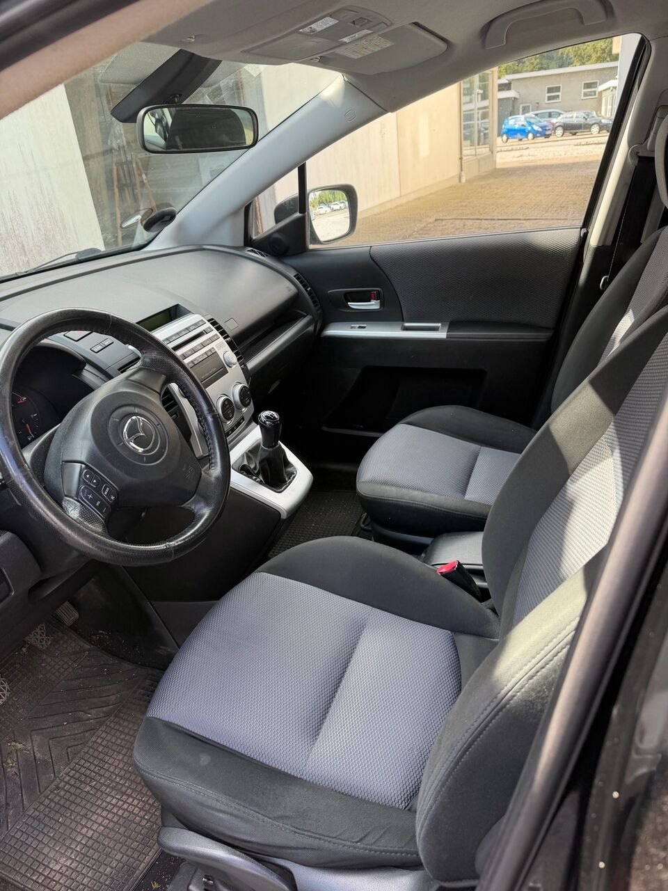 Billede af Mazda 5 2,0 Sport 145HK