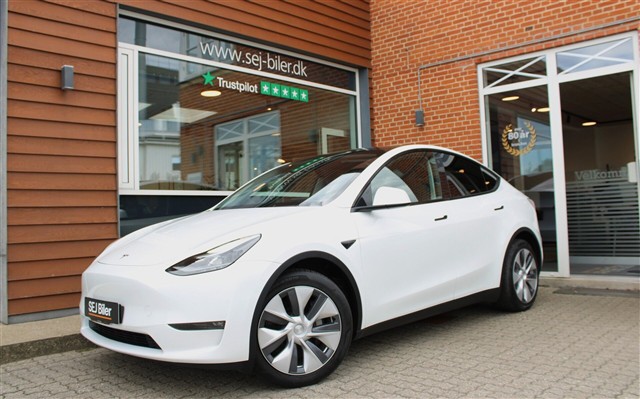 Tesla Model Y EL Long Range AWD 514HK 5d Aut.