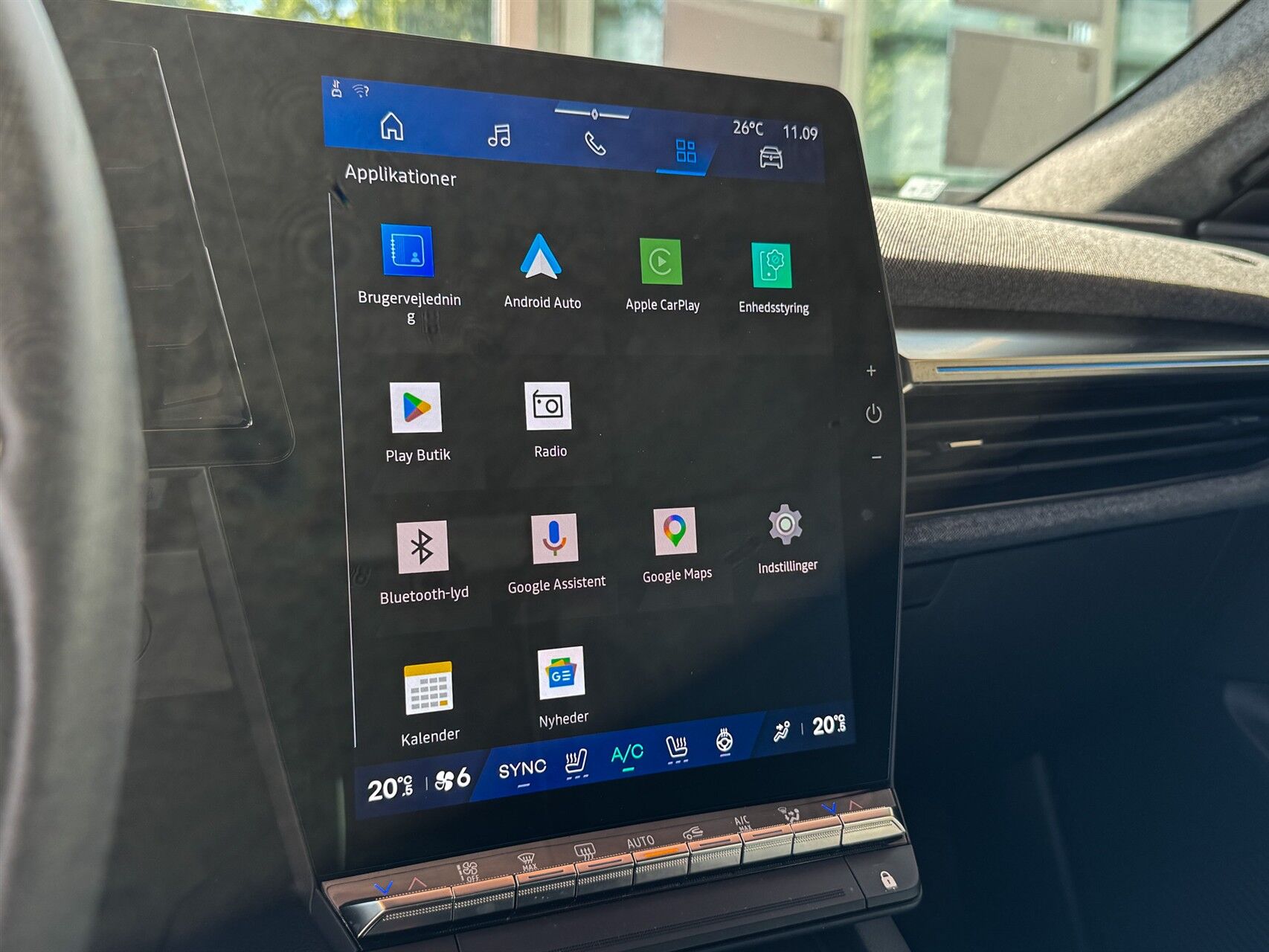 Billede af Renault Scénic E-TECH Techno 220HK Aut.